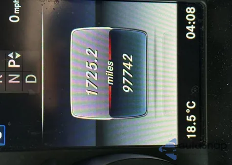 2018 Mercedes-Benz C 300 4Matic из США, поврежденный, VIN 55SWF4KBXJU276802